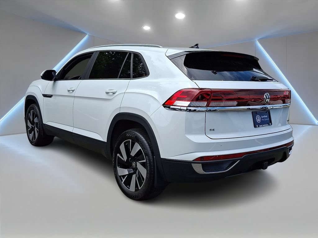 Certified 2024 Volkswagen Atlas Cross Sport SE w/ Panoramic Sunroof Package AWD/4WD image 6