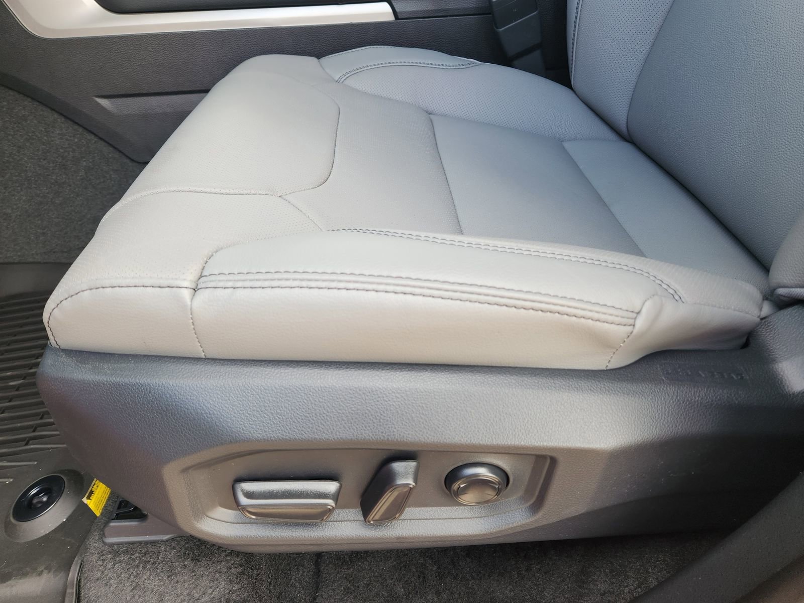 New 2026 Toyota Tundra Limited image 21