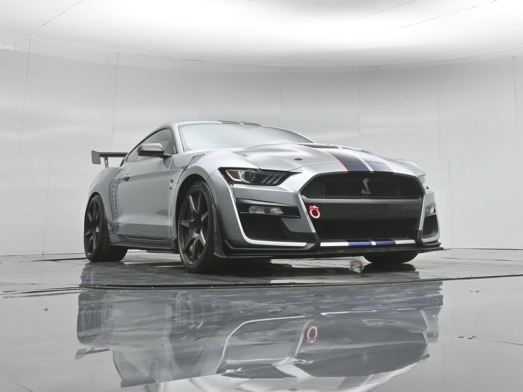 Used 2020 Ford Mustang Shelby GT500 w/ Carbon Fiber Track Pack RWD image 46