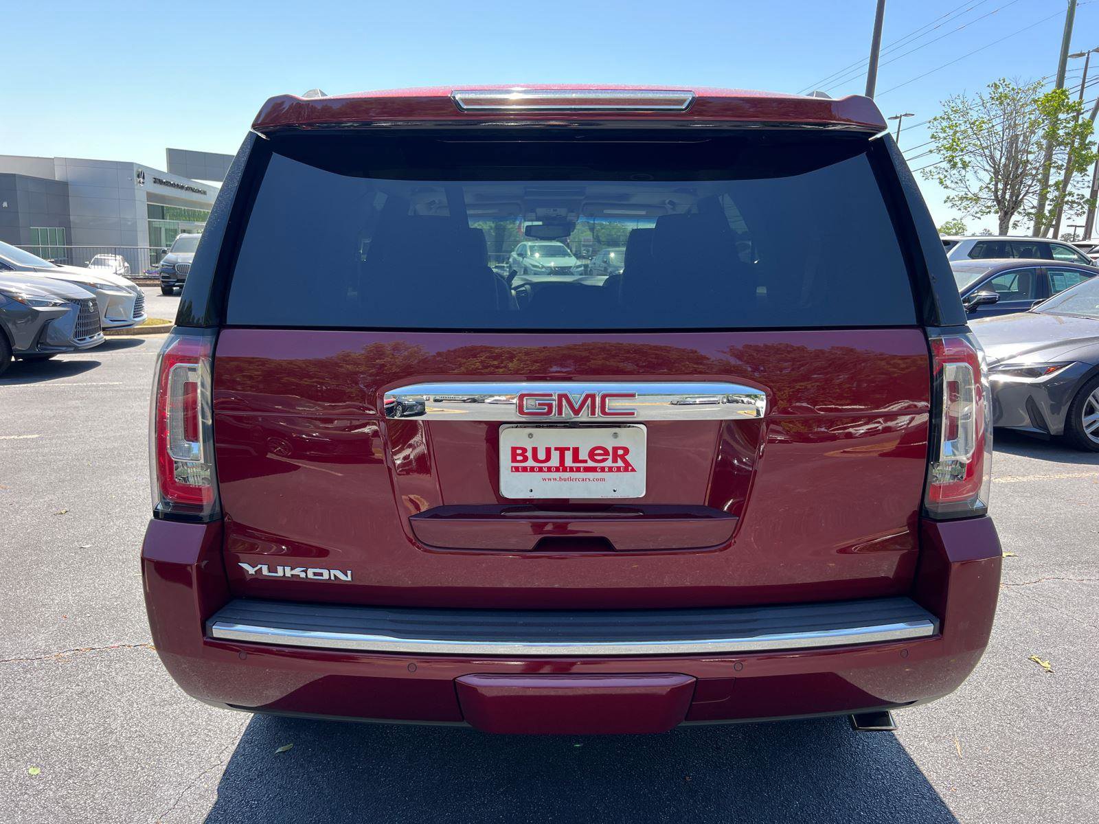Used 2019 GMC Yukon Denali w/ Denali Ultimate Package RWD image 7
