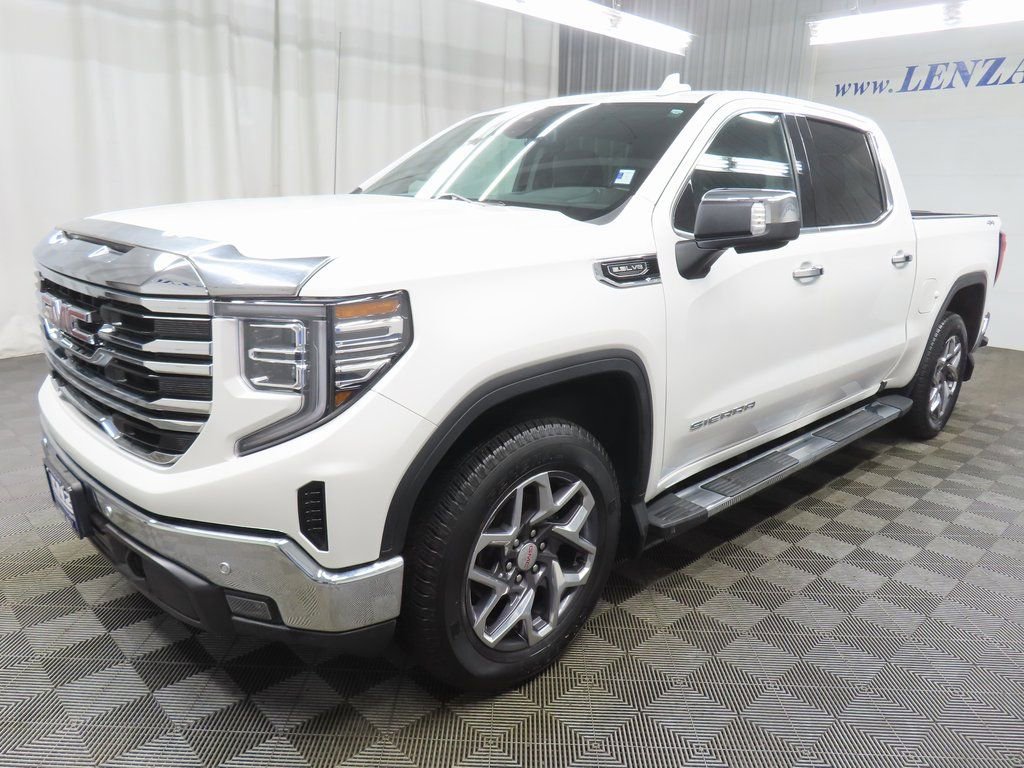 Used 2023 GMC Sierra 1500 SLT w/ SLT Premium Plus Package AWD/4WD image 6