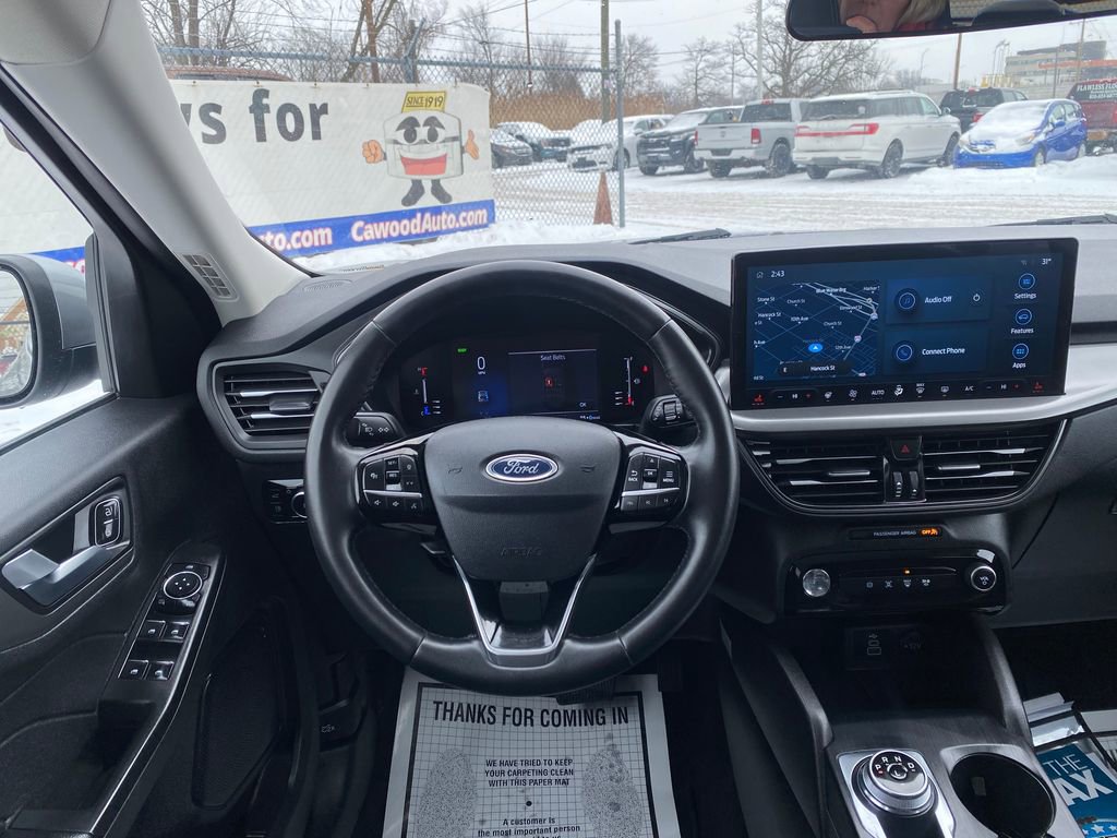 Used 2024 Ford Escape SE image 20