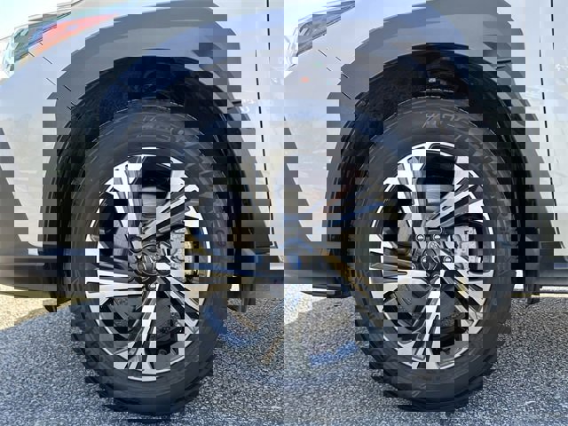 Used 2024 Subaru Crosstrek 2.0i Premium image 10