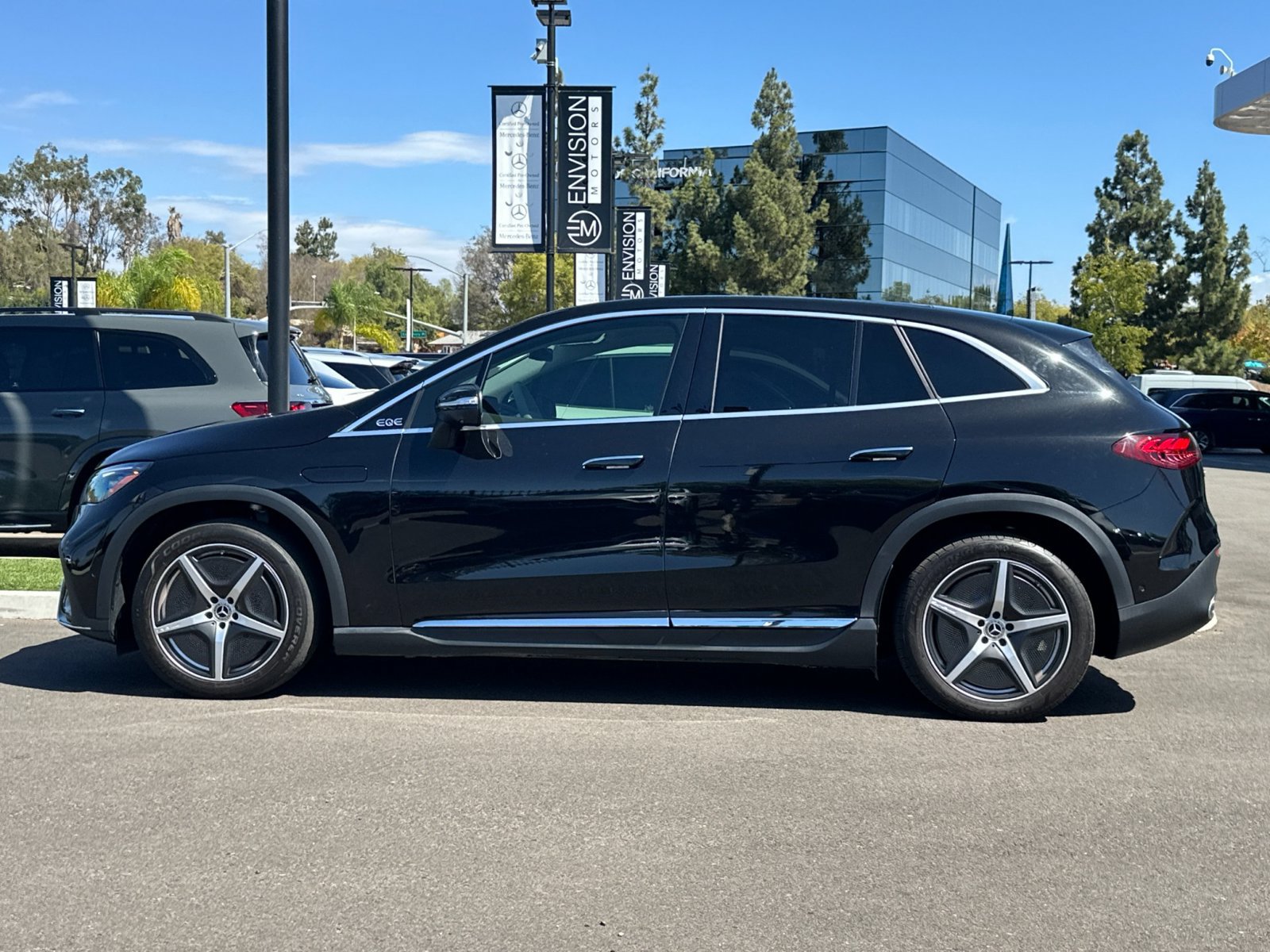 Certified 2023 Mercedes-Benz EQE 500 4MATIC SUV image 7