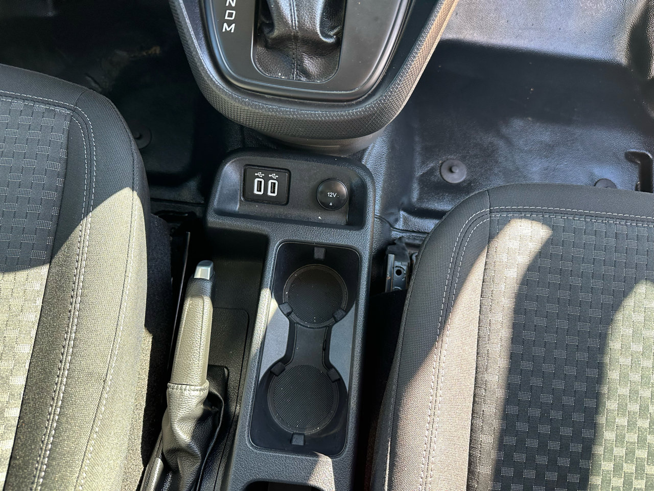 Used 2021 Ford Transit Connect XL image 16