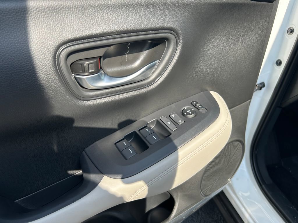 Used 2026 Honda HR-V LX image 26