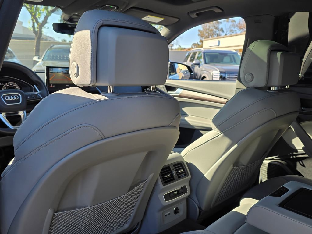 Used 2024 Audi Q5 2.0T Premium Plus image 21