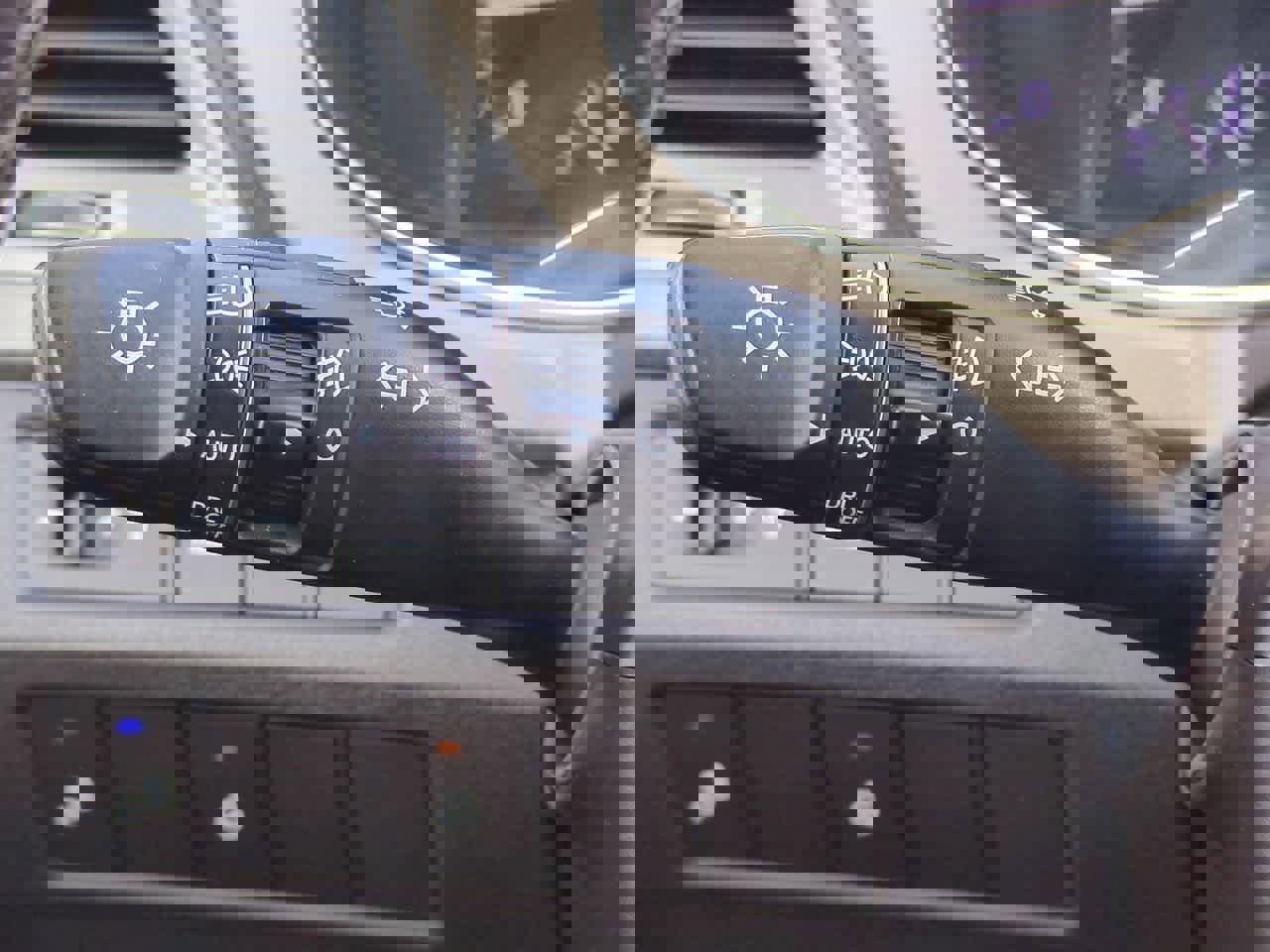 Used 2017 Hyundai Santa Fe Sport w/ 2.4L Tech Package 04 image 27