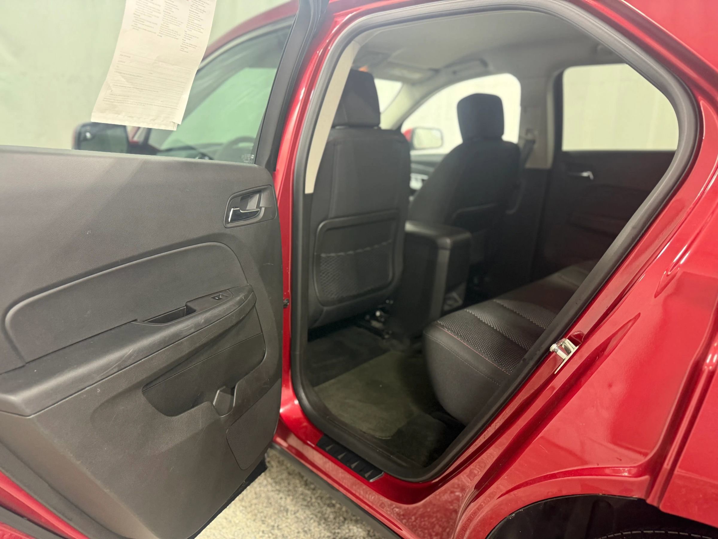 Used 2013 Chevrolet Equinox LT w/ Driver Convenience Package FWD image 29