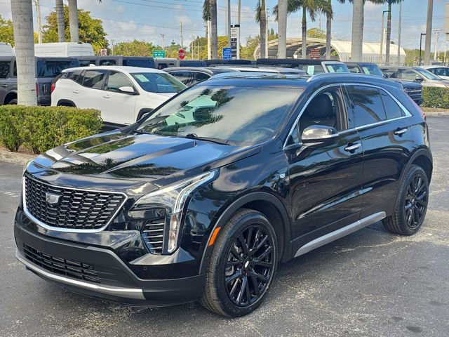 Used 2022 Cadillac XT4 Premium Luxury w/ Enhanced Visibility Package image 28