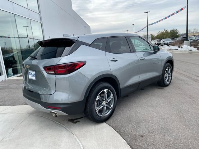 Used 2024 Chevrolet Blazer LT image 5