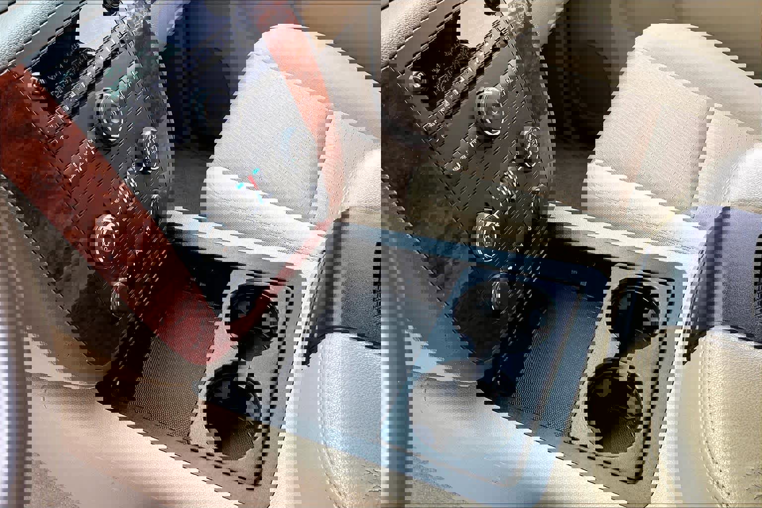 Used 2013 Chevrolet Tahoe LS w/ Texas Edition image 14