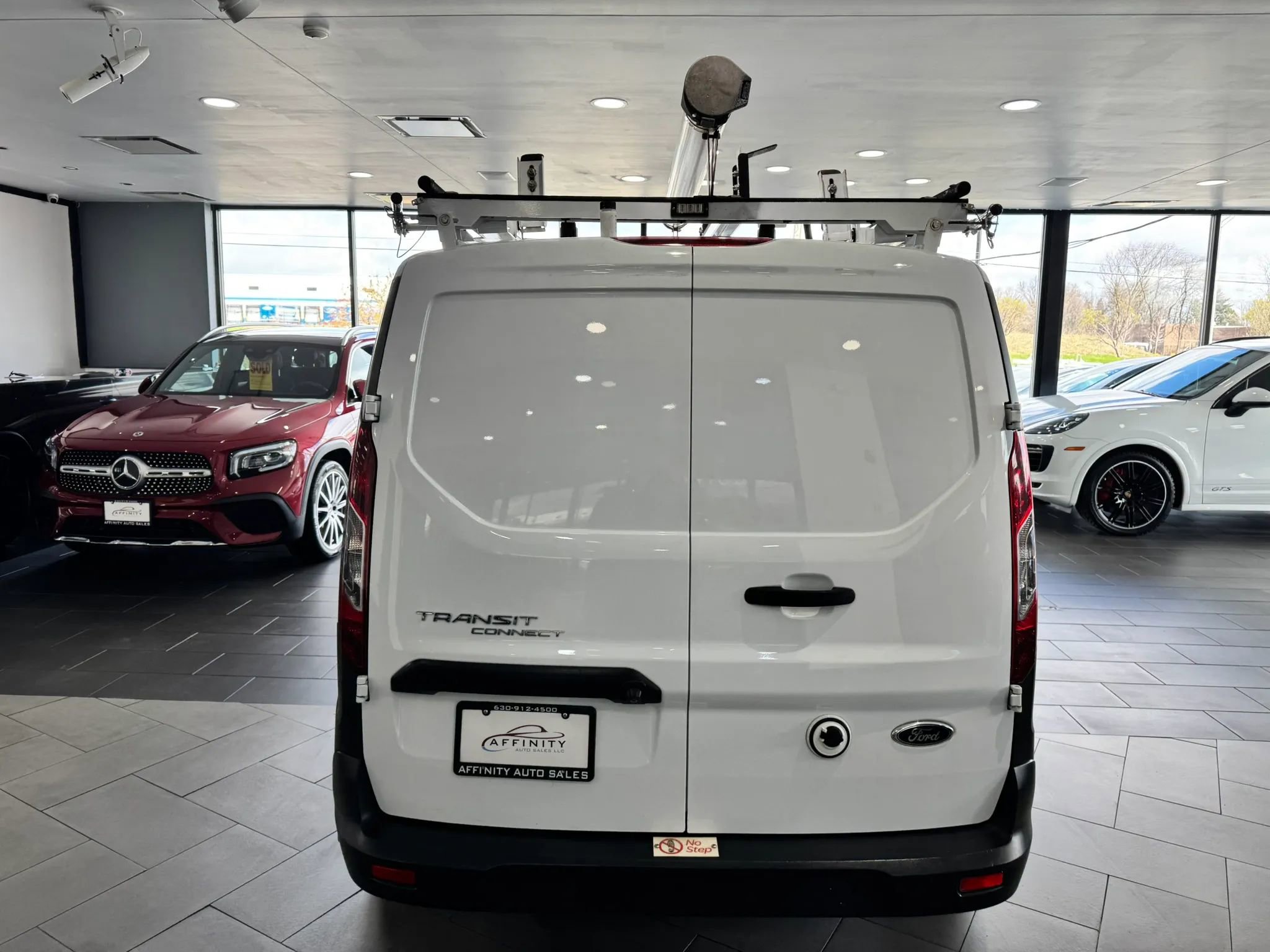 Used 2014 Ford Transit Connect XL FWD image 4
