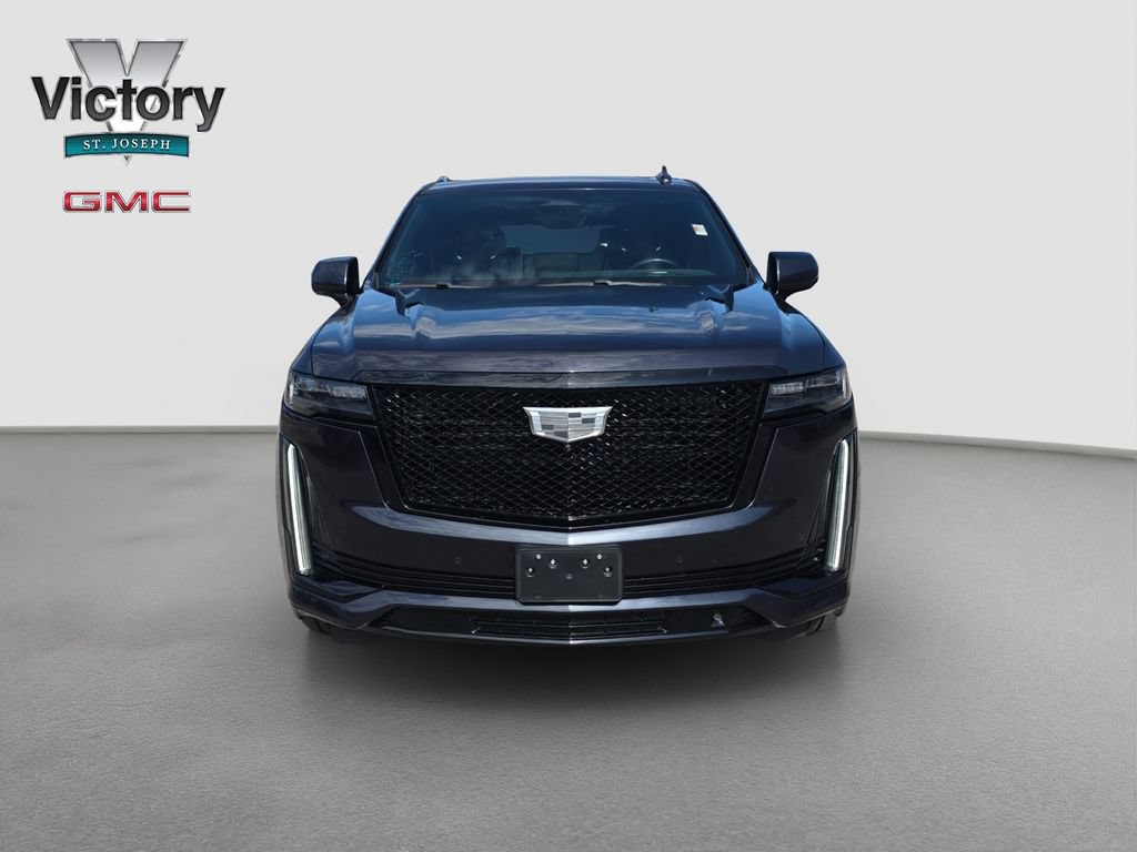 Used 2022 Cadillac Escalade Sport w/ Touring Package AWD/4WD image 2