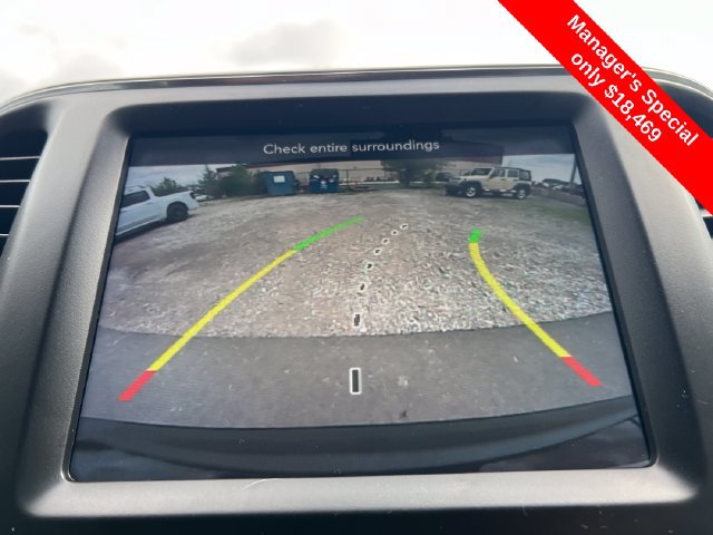 Used 2022 Jeep Cherokee Latitude AWD/4WD image 19