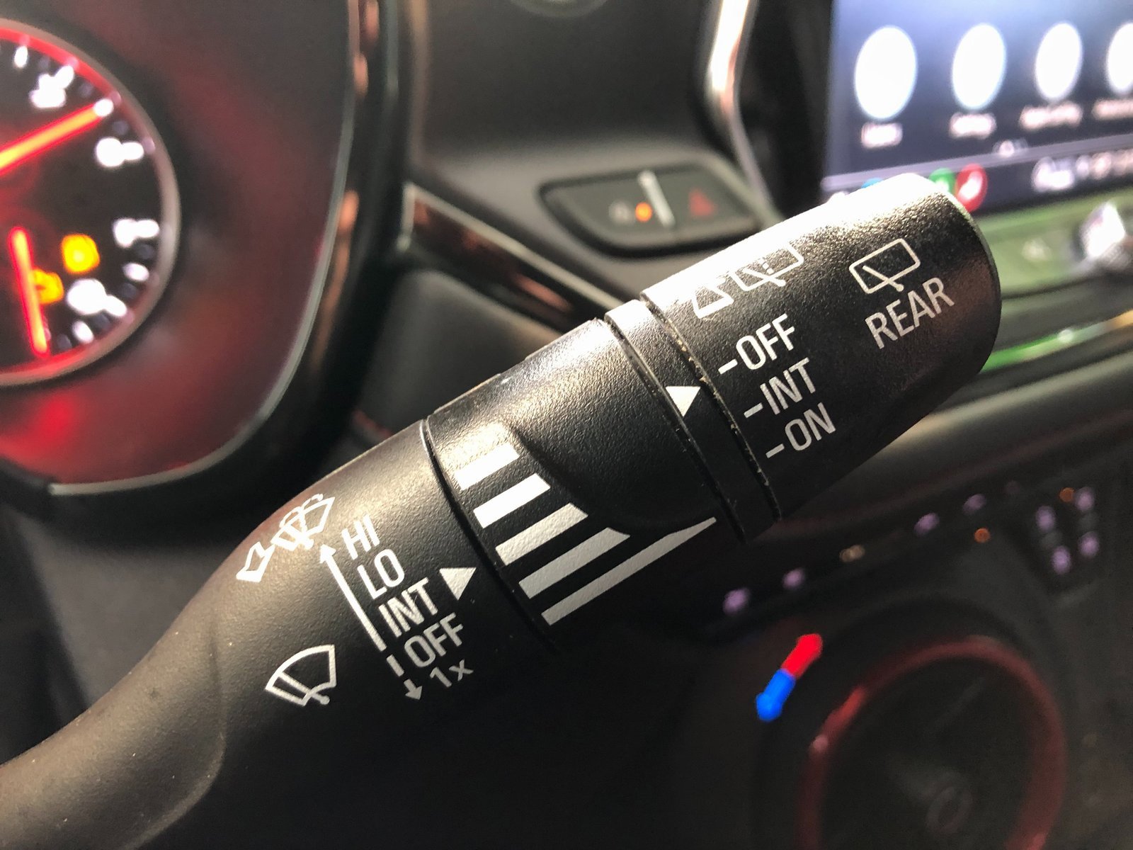 Certified 2022 Chevrolet Blazer RS w/ Enhanced Convenience Package image 31