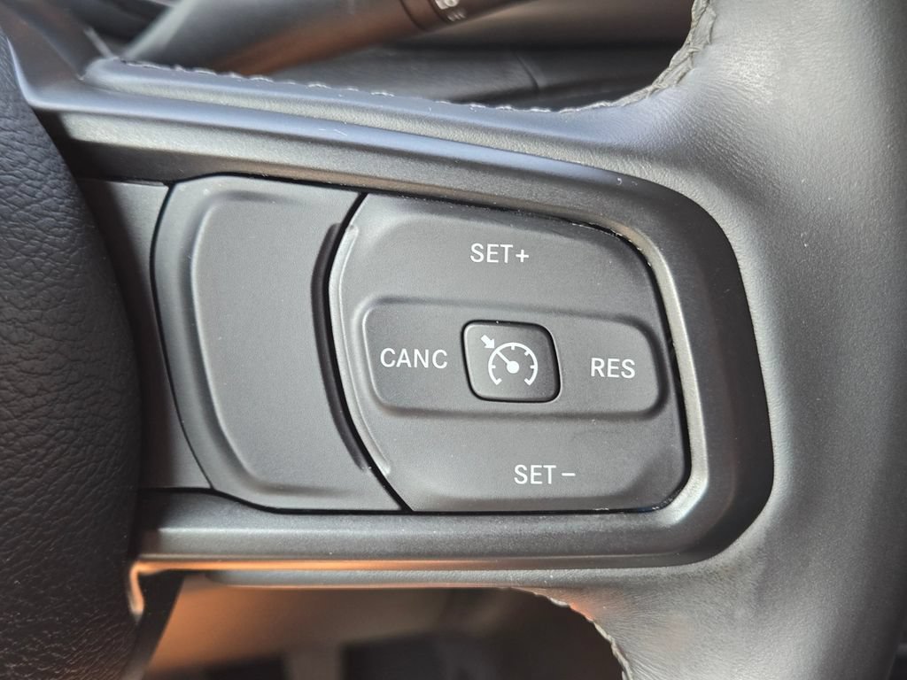 Used 2022 Jeep Wrangler Unlimited Sport AWD/4WD image 23