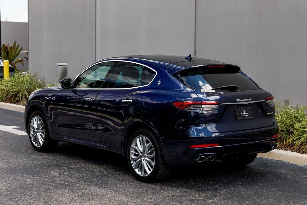 Certified 2022 Maserati Levante GT image 3