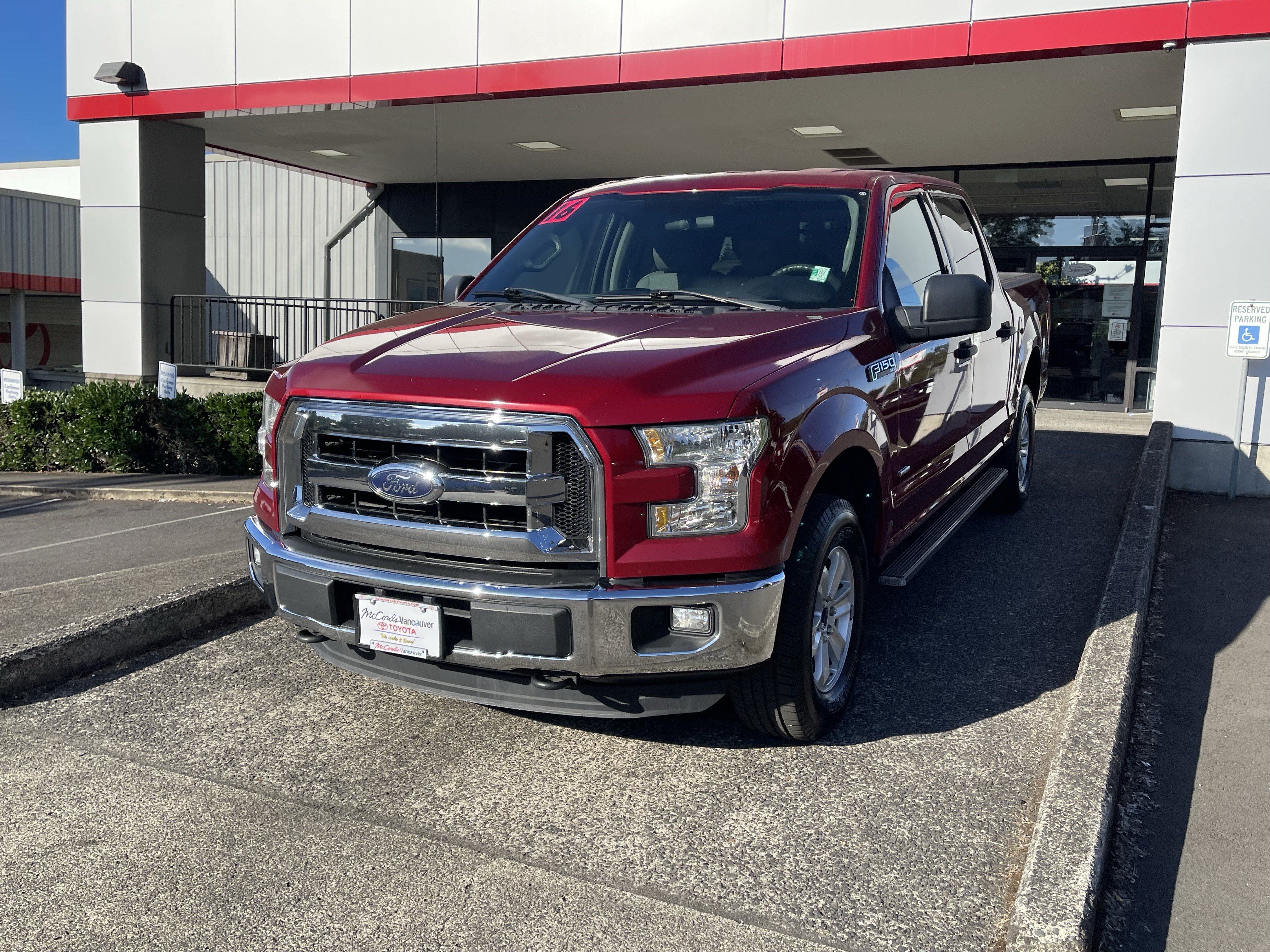 Used 2016 Ford F150 XLT AWD/4WD image 3