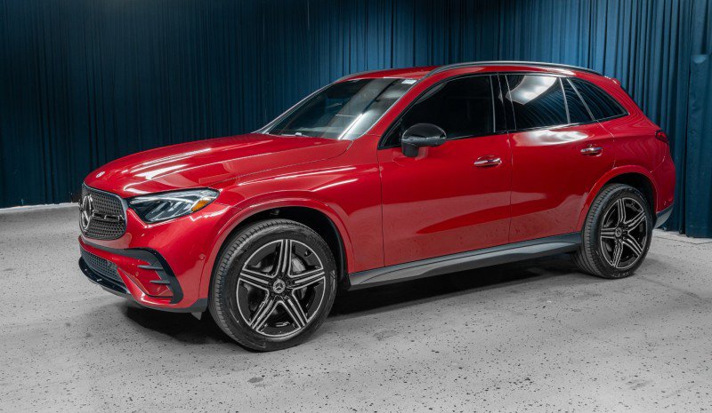 New 2025 Mercedes-Benz GLC 300 image 1