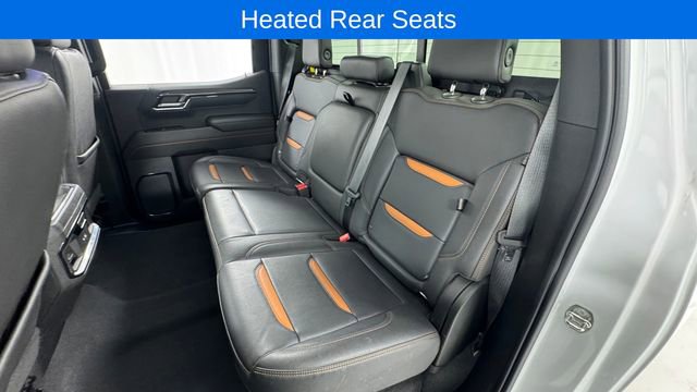 Used 2022 GMC Sierra 1500 AT4 w/ Technology Package AWD/4WD image 12