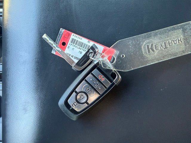 Used 2025 Ford F150 Raptor image 39