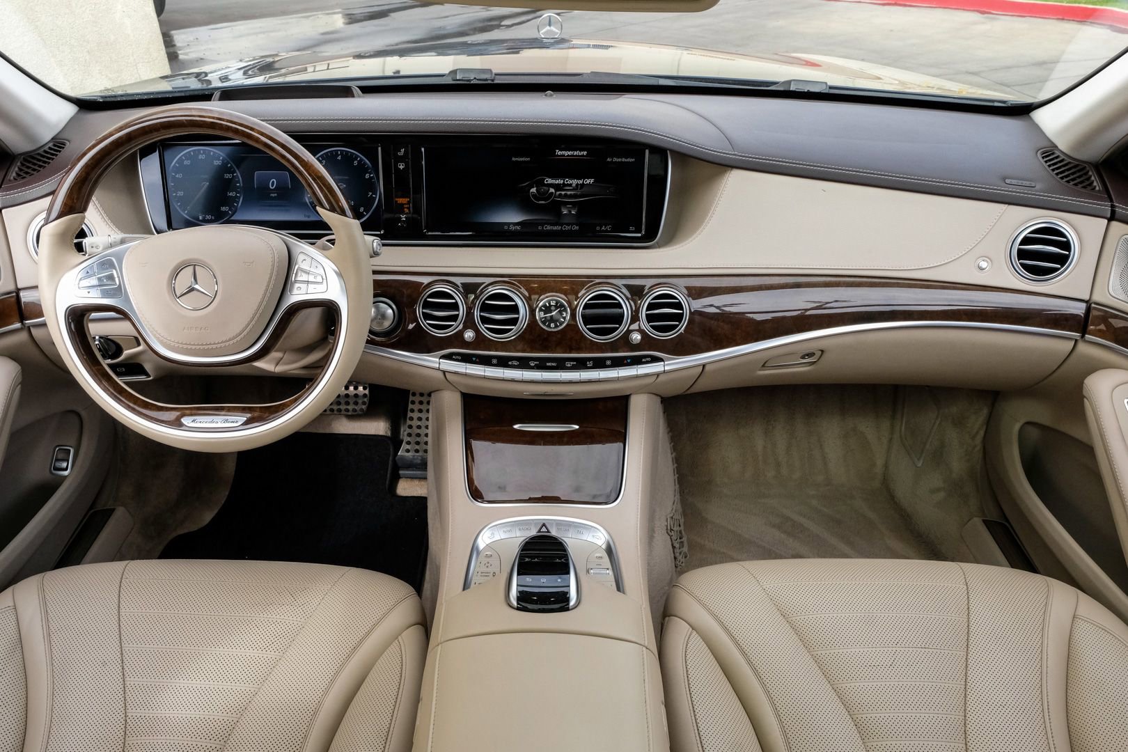 Used 2015 Mercedes-Benz S 550 Sedan w/ Sport Package image 14