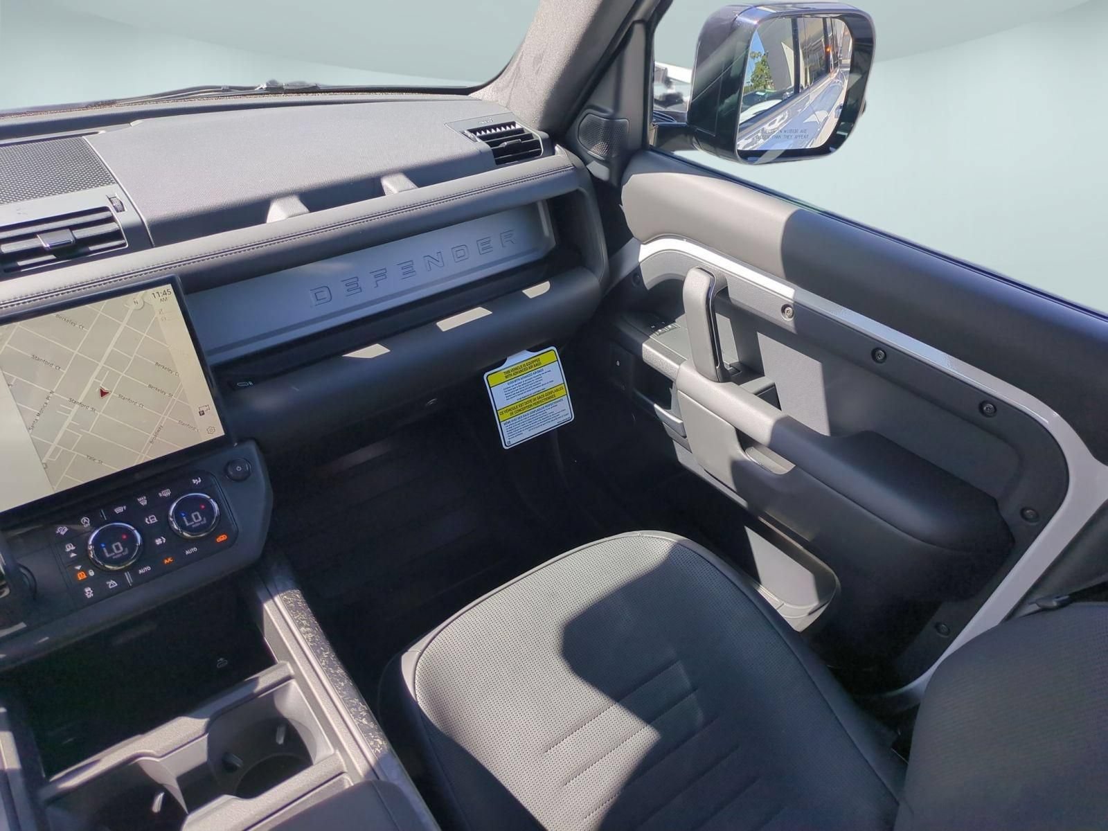 New 2026 Land Rover Defender 110 OCTA AWD/4WD image 28