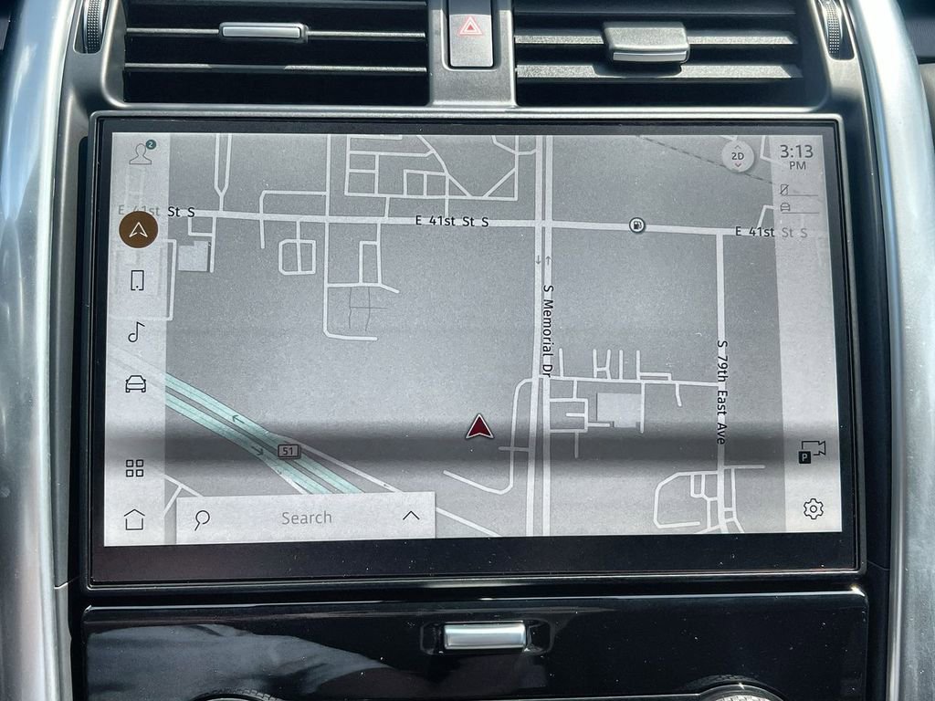 Certified 2025 Land Rover Discovery Metropolitan Edition image 25