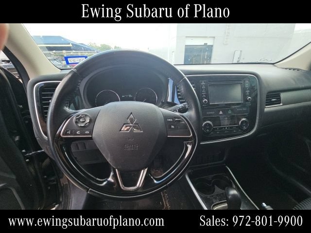 Used 2017 Mitsubishi Outlander ES FWD image 10