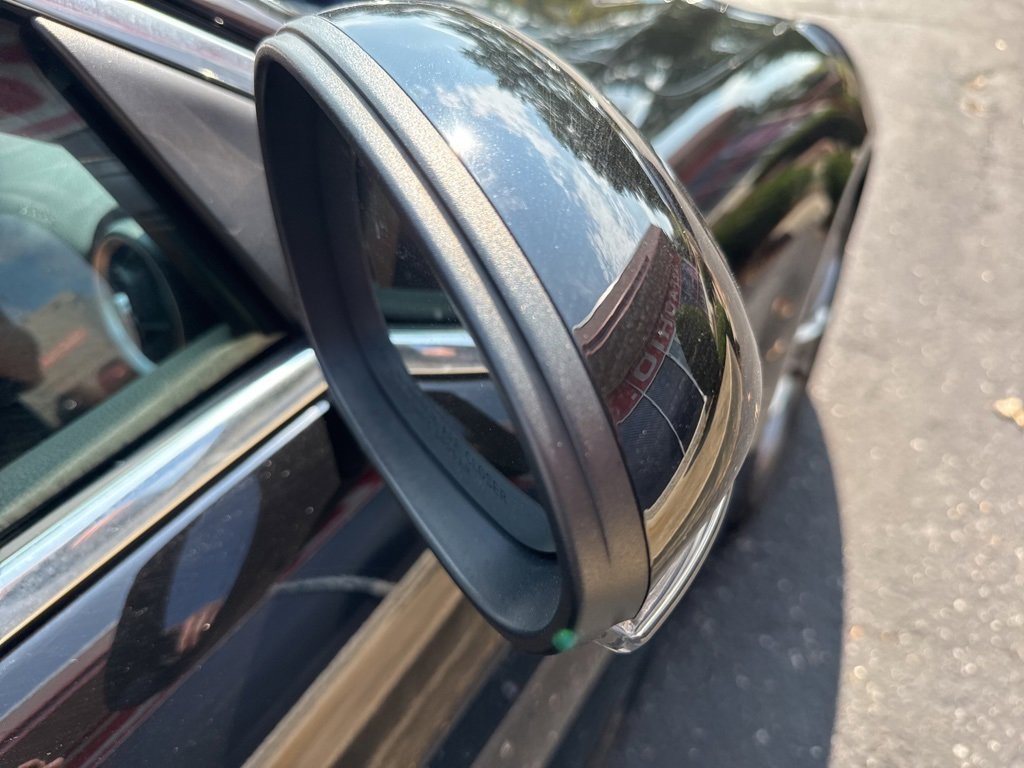 Used 2018 Alfa Romeo Giulia AWD image 17