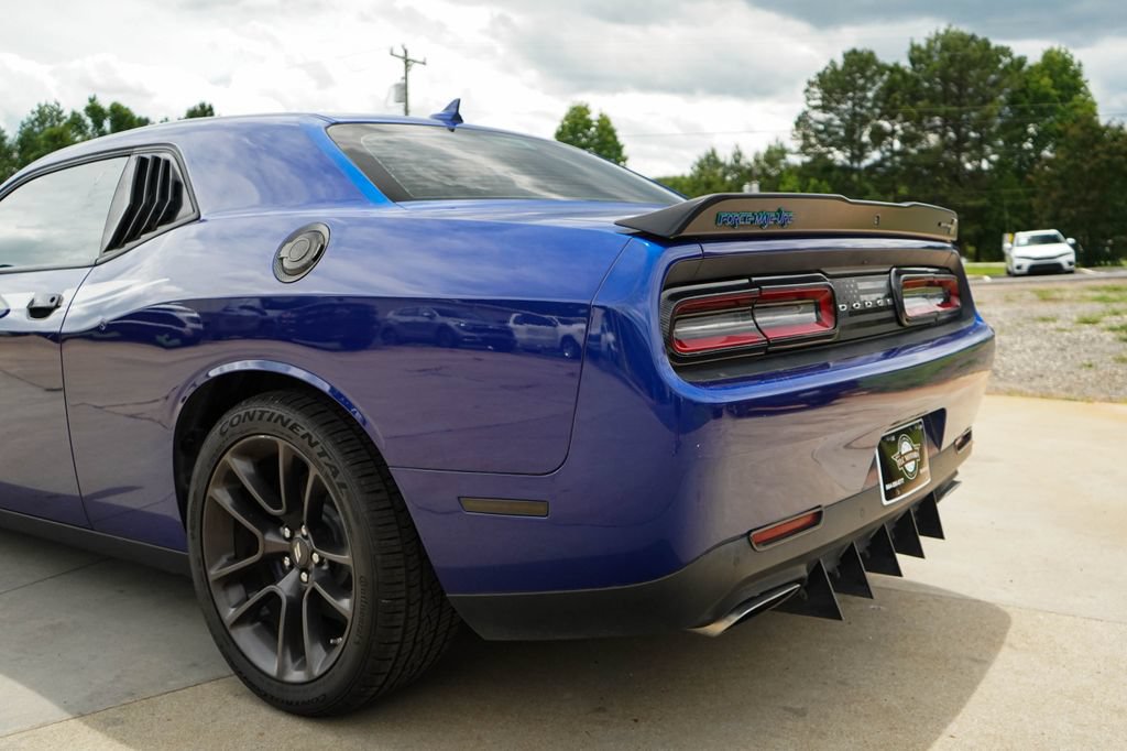 Used 2022 Dodge Challenger R/T Scat Pack RWD image 21