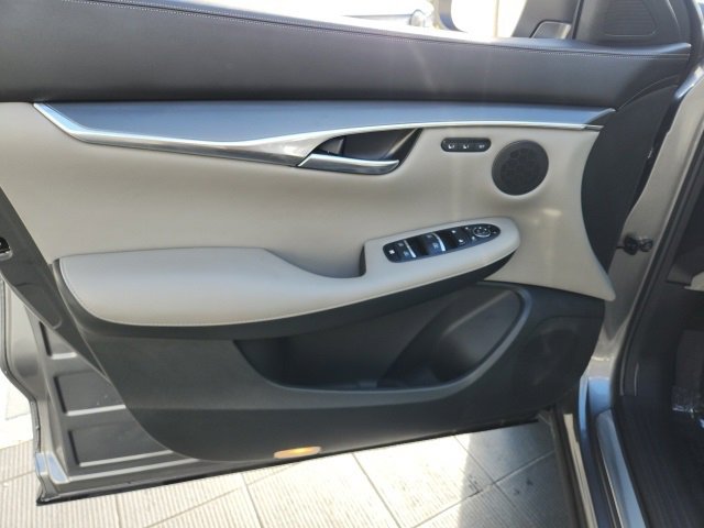 Used 2025 INFINITI QX50 Luxe image 28