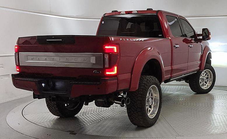 Used 2021 Ford F250 Platinum image 3