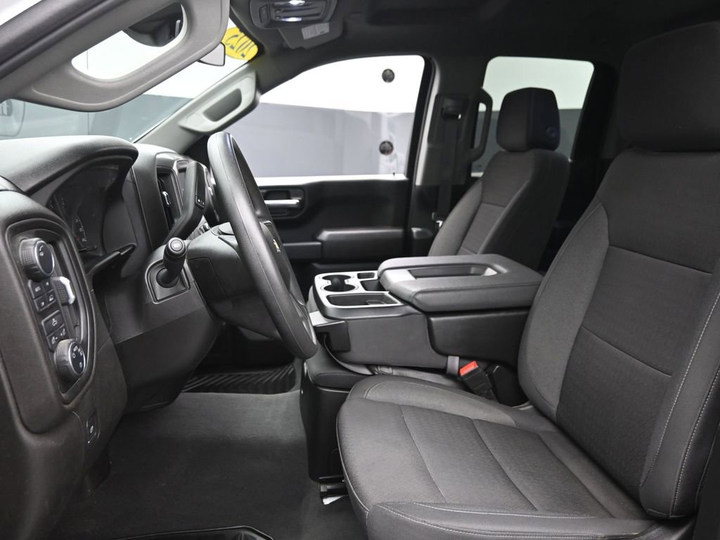 Used 2025 Chevrolet Silverado 1500 Custom AWD/4WD image 12