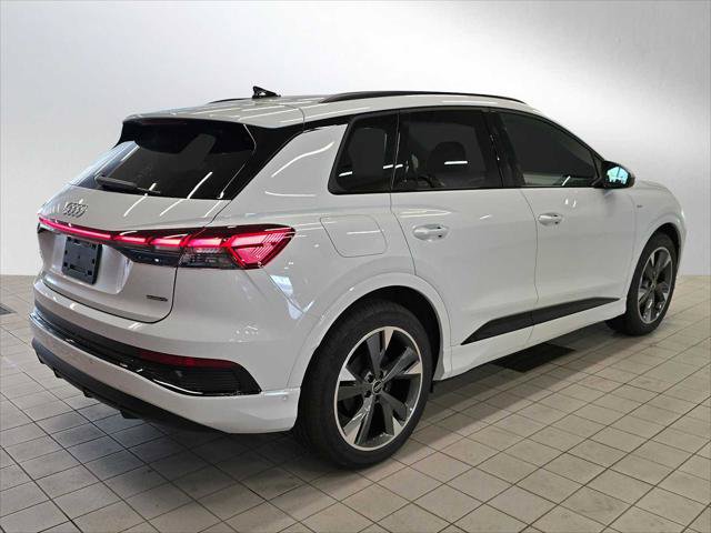 New 2024 Audi Q4 e-tron Premium Plus AWD/4WD image 6