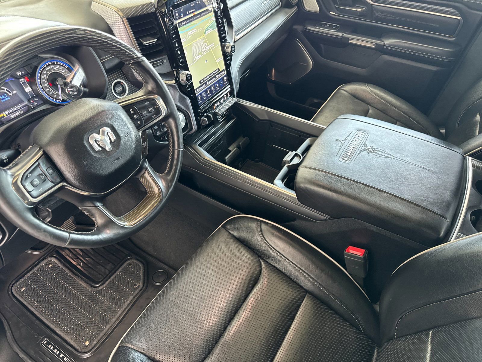 Used 2020 RAM 1500 Limited image 10