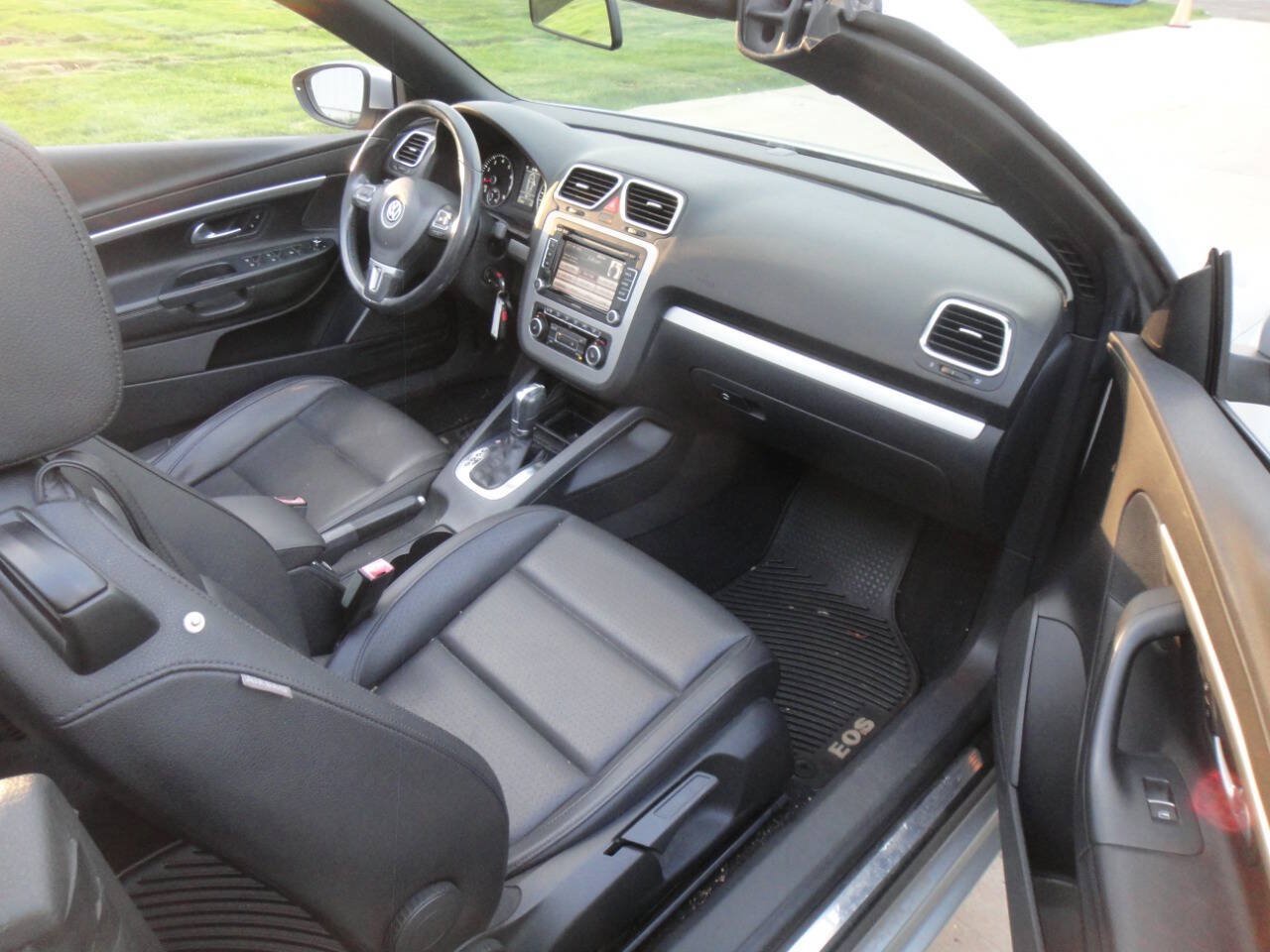 Used 2012 Volkswagen Eos Komfort FWD image 5