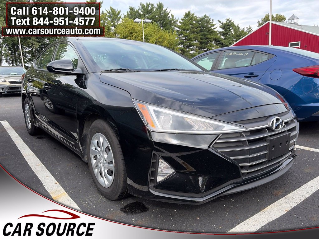 Used 2019 Hyundai Elantra SE FWD image 2
