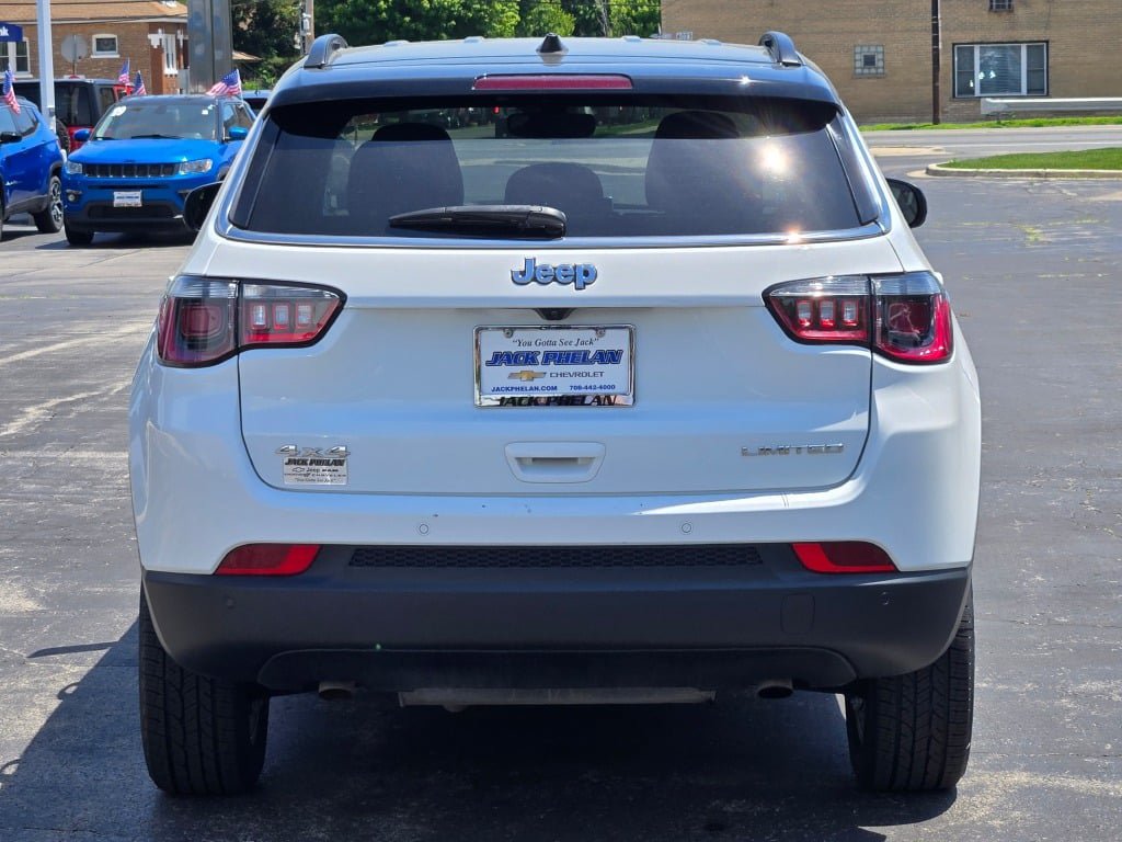 Used 2025 Jeep Compass Limited AWD/4WD image 13