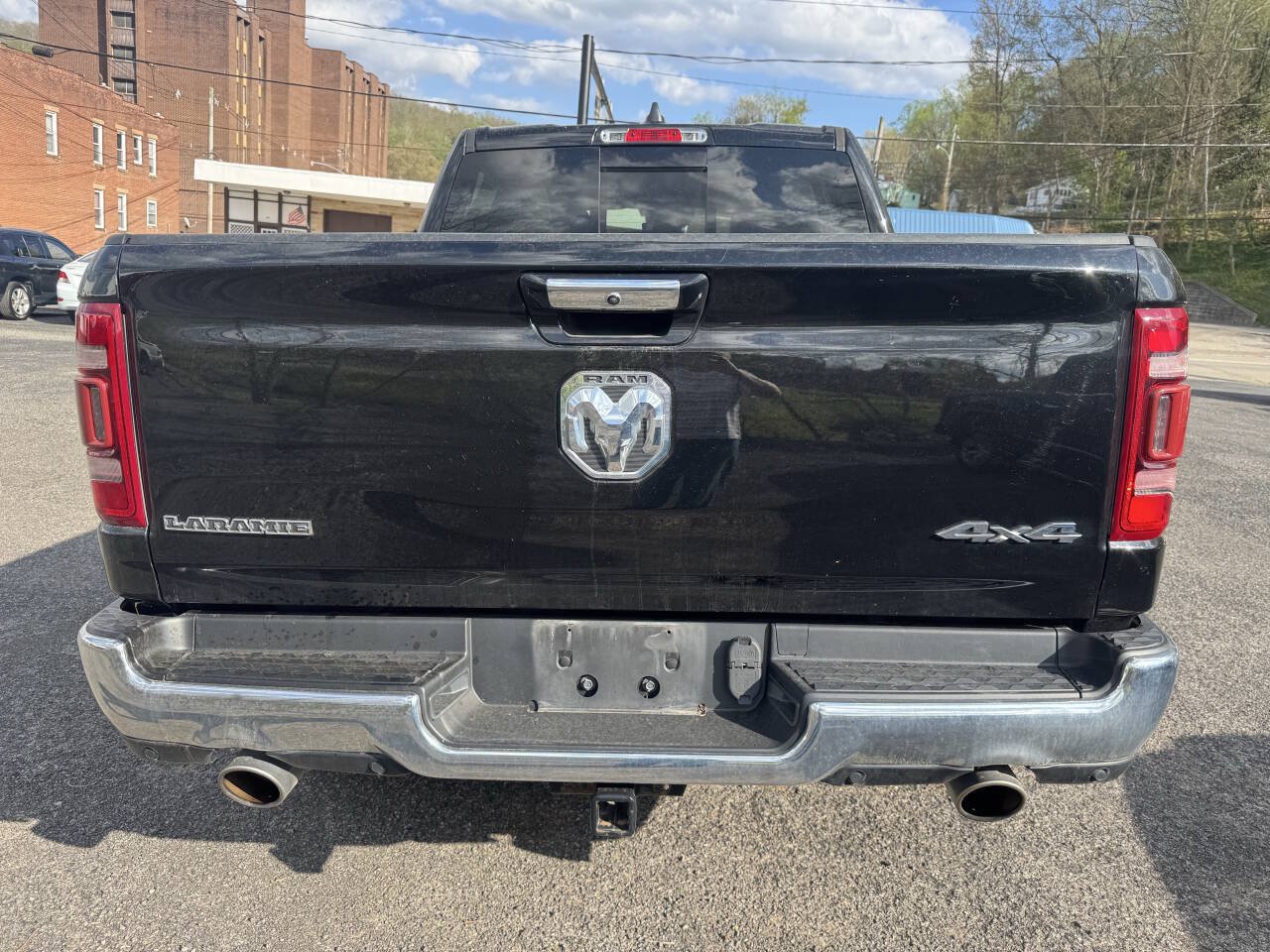 Used 2022 RAM 1500 Laramie AWD/4WD image 5
