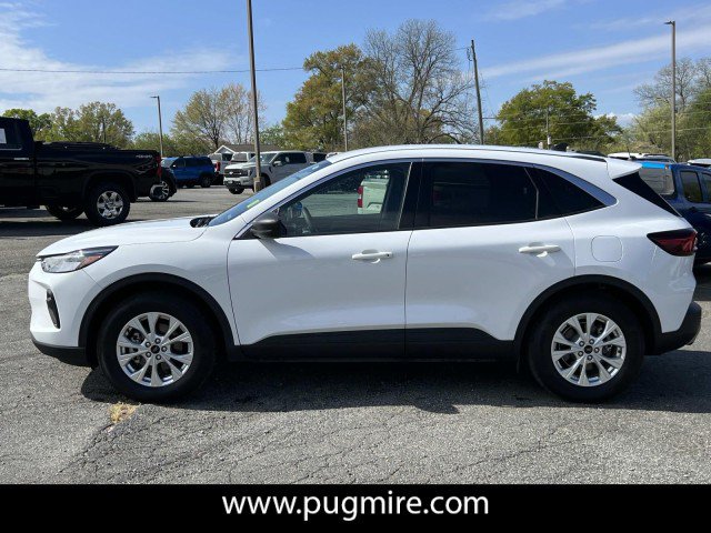 Used 2023 Ford Escape Active FWD image 4