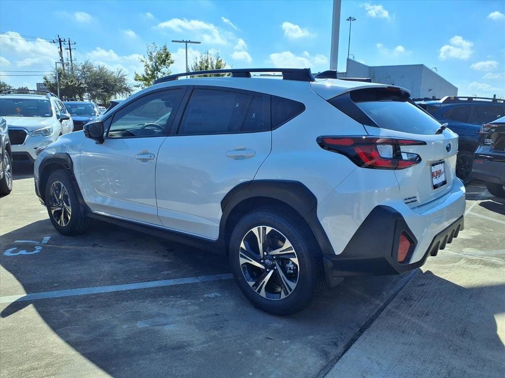 Certified 2025 Subaru Crosstrek 2.0i Premium image 2