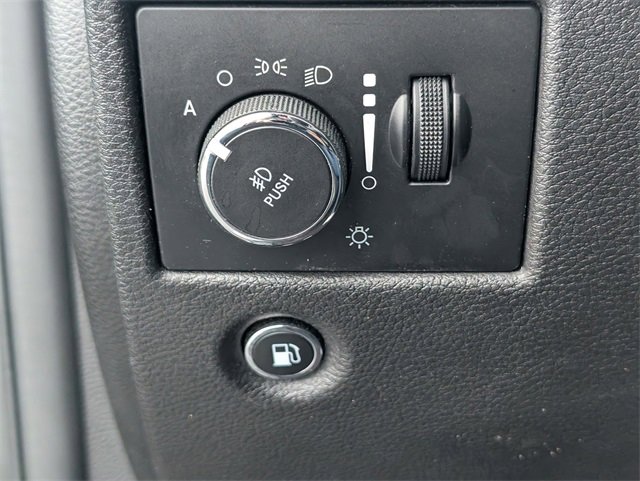 Used 2018 Jeep Grand Cherokee Altitude image 14