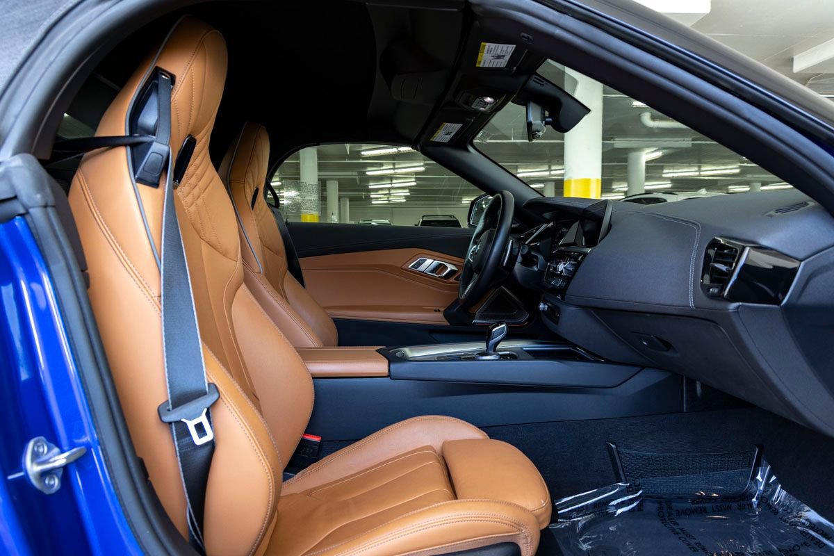 Certified 2023 BMW Z4 M40i w/ Premium Package image 23