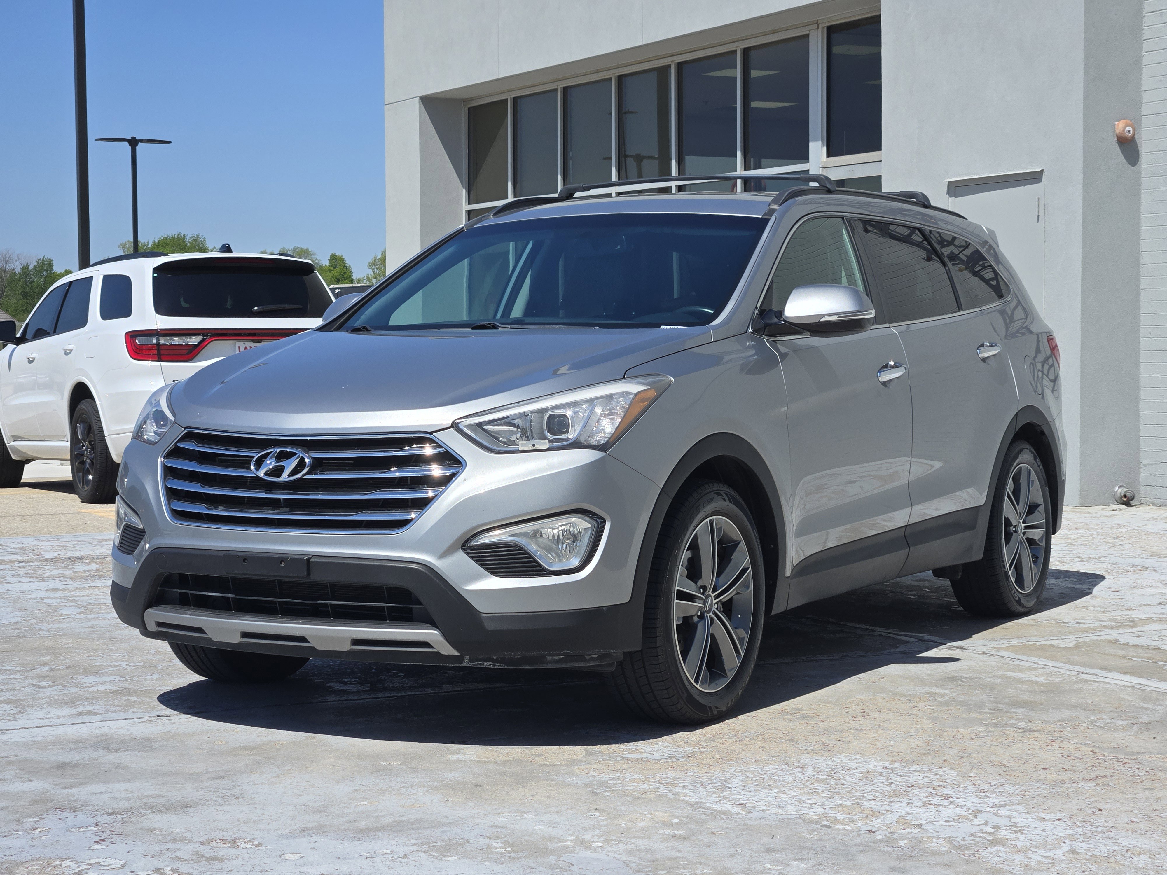 Used 2016 Hyundai Santa Fe SE w/ Option Group 02 image 3