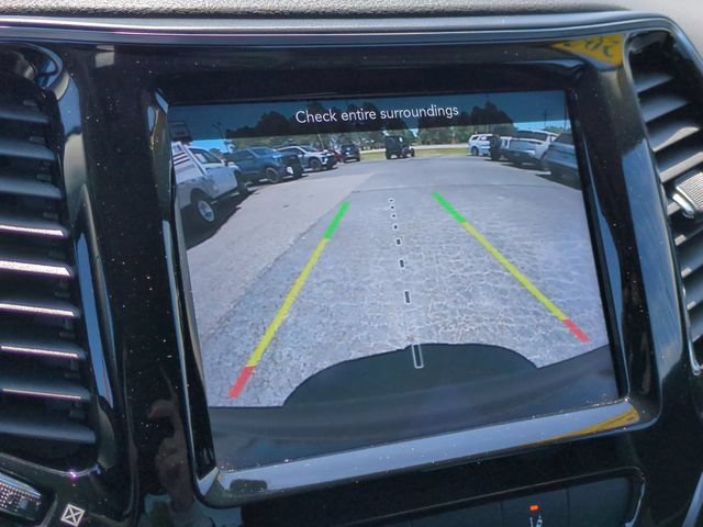 Used 2022 Jeep Cherokee Limited AWD/4WD image 17