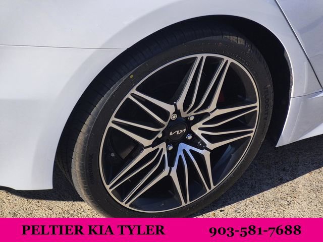 Certified 2023 Kia Stinger GT2 image 9