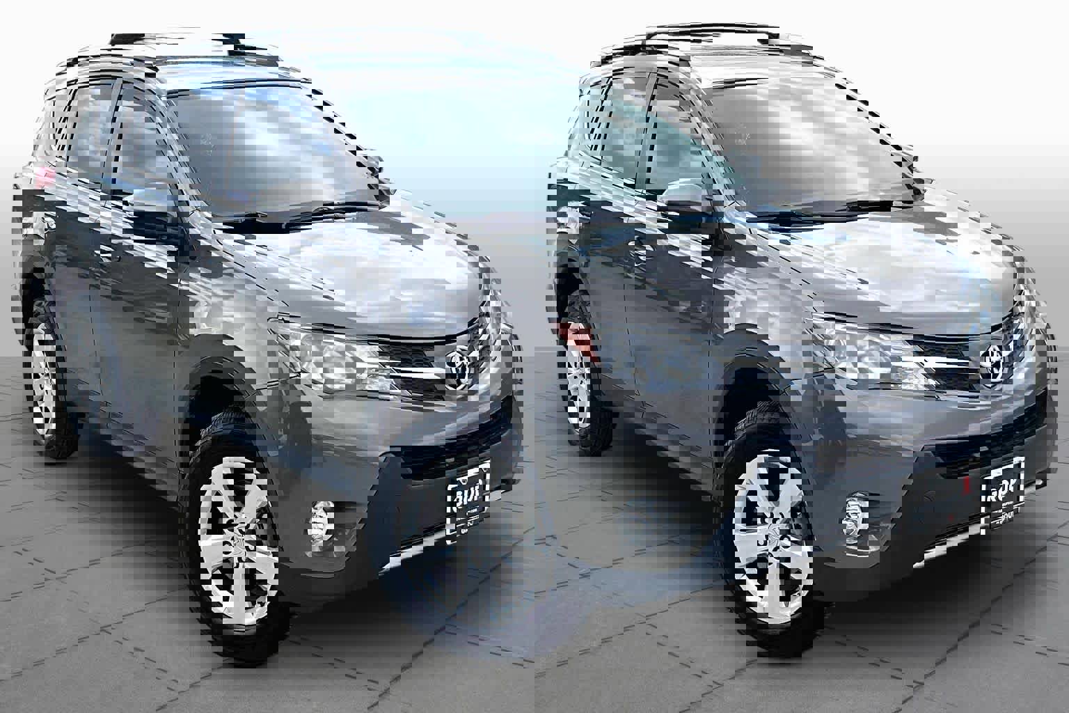 Used 2014 Toyota RAV4 XLE FWD image 3