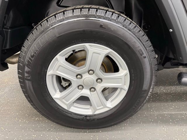 Used 2021 Jeep Wrangler Sport S image 22